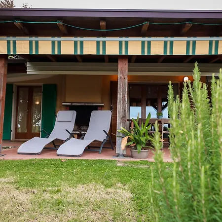 Prázdninový dům Casa Fiore E Vigneti Calmasino