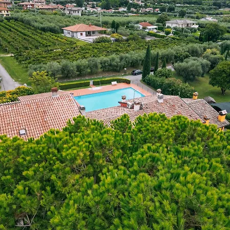 Casa Fiore E Vigneti * Calmasino